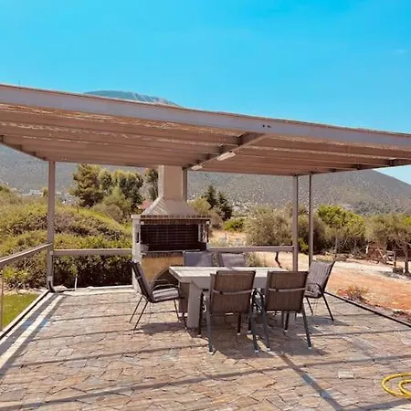 Spitaki -studio By Sea *